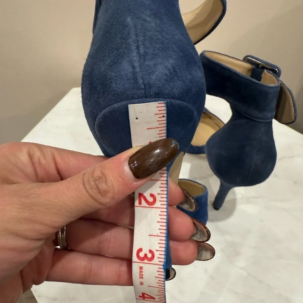🔥Audrey Brooke Women's Blue Suede Heels Sz 5.5 ECU🔥